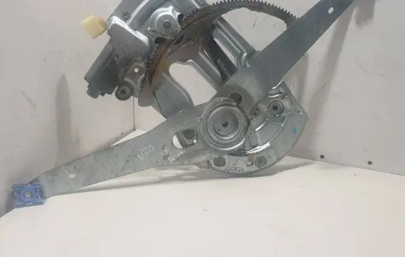 Volvo V70 Front door window regulator with motor 101353XXX
