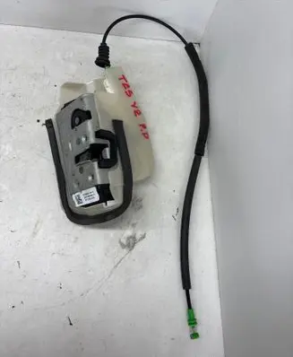 Tesla Model Y Front door lock 150067300B