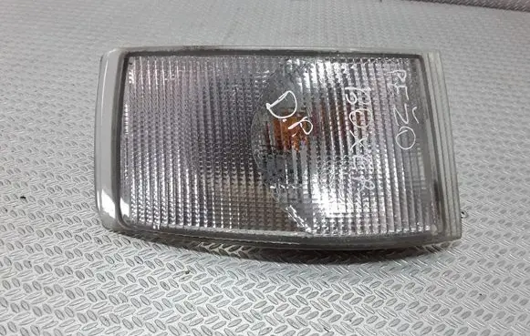 Peugeot Boxer Front indicator light