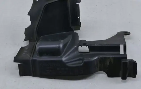Volvo S60 Intercooler air guide/duct channel 30796466