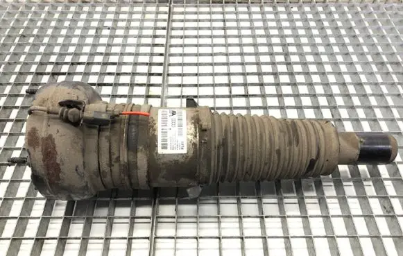 Audi A8 S8 D4 4H Front shock absorber/damper 4H0616039AS