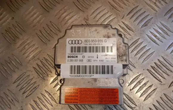 Audi A4 S4 B7 8E 8H Airbag control unit/module 8E0959655G 37116