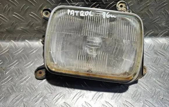 Nissan Patrol 160 Headlight/headlamp 04R7104R20 104R7