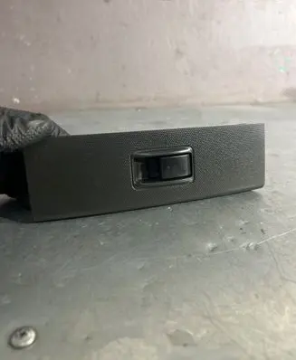 Toyota Corolla Verso AR10 Electric window control switch 742310F030