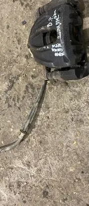 Toyota Corolla Verso AR10 Front brake caliper