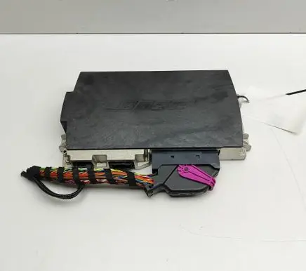 Audi Q3 8U Sound amplifier 8X0035223D