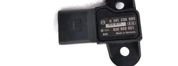 Volkswagen Golf IV Air pressure sensor 03C906051 0261230095