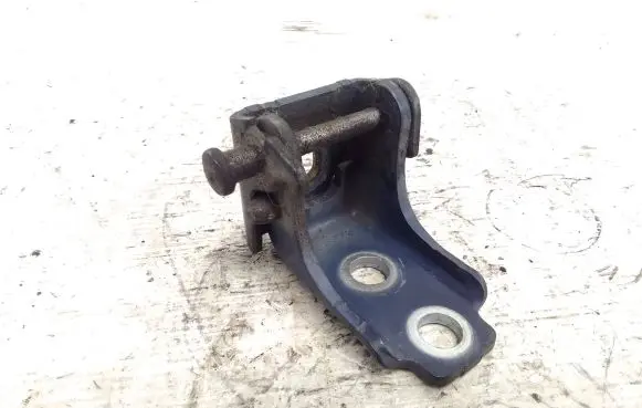 Peugeot 508 Front door upper hinge