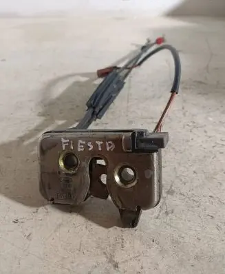 Ford Fiesta Loading door lock 