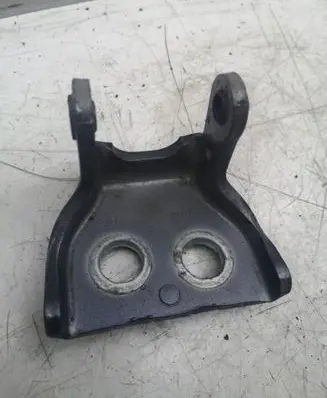 Peugeot 5008 Front door lower hinge 