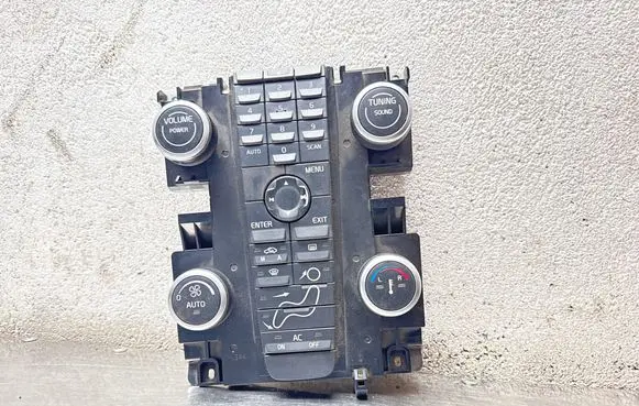 Volvo V50 Climate control unit 30782540 19206 08W14T2