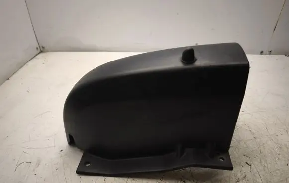 Renault Trafic III (X82) Rear/tail light trim molding 