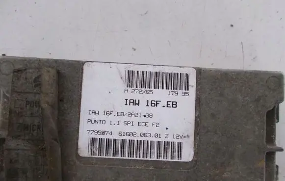 Fiat Punto (176) Engine control unit/module ECU IAW16FEB