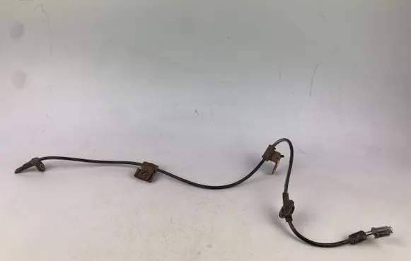 Subaru Outback ABS brake wheel speed sensor 27540AG10