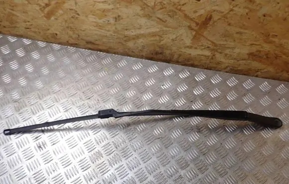 Jaguar F-Pace Front wiper blade arm W000062155