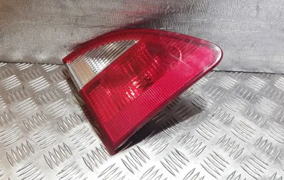 Ford Galaxy Tailgate rear/tail lights 7M5945093B 7M5945111A