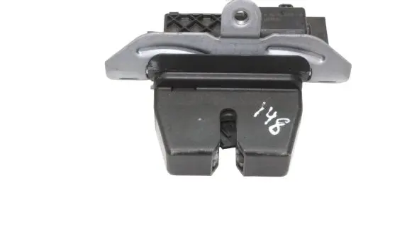 Ford Mondeo MK IV Tailgate/trunk/boot lock/catch/latch DS7AN442A66AB