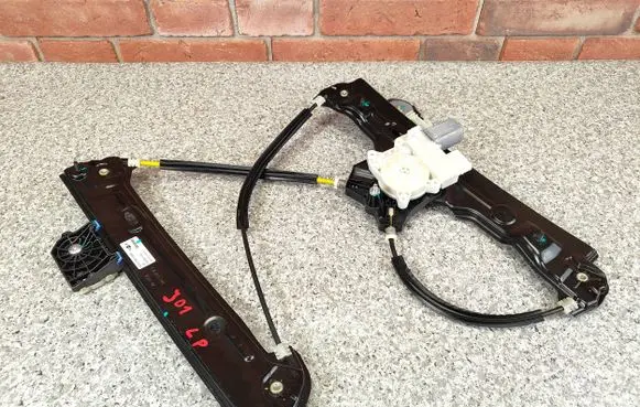 Mini Countryman U25 Front door window regulator with motor 5A7A6A1