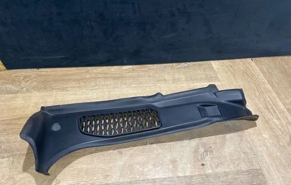 Land Rover Discovery 5 Other trunk/boot trim element HY3244249AD