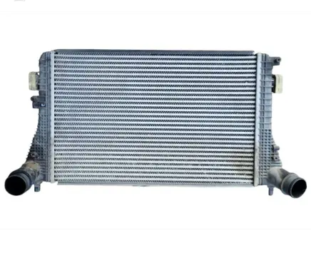 Volkswagen PASSAT B7 Intercooler radiator 3C0145805AM