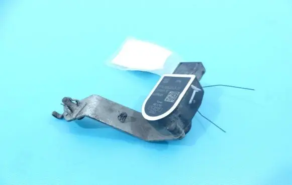 BMW 1 F20 F21 Headlight ballast module Xenon 6860843 IMPRK998628