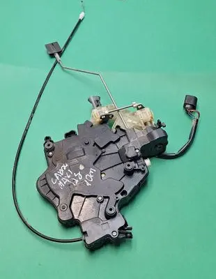 Volkswagen Caddy Sliding door lock 2k0843654bb