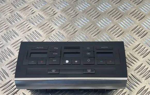 Audi A4 S4 B6 8E 8H Climate control unit 8E0820043AA