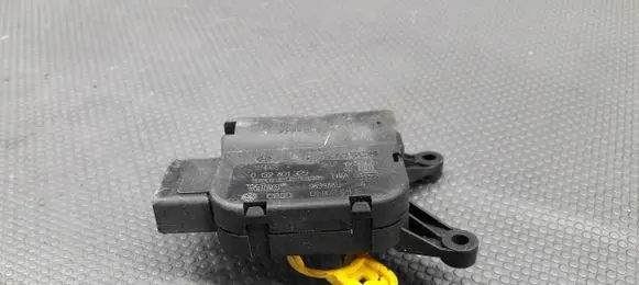 Seat Toledo II (1M) A/C air flow flap actuator/motor 0132801329