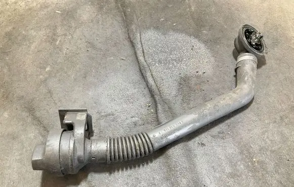 Mercedes-Benz Sprinter W906 Oil fill pipe 6510100169 0212632A 401900