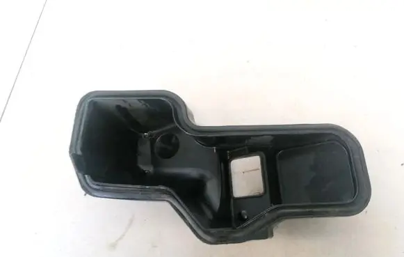 Audi A6 S6 C5 4B Headlight/headlamp dust cover 15381400 153814-00