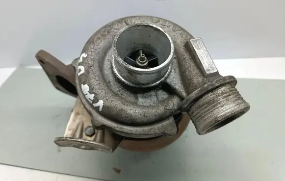 Volvo V70 Turbo 7231673 8653122 GT2052V