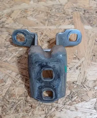 Renault Megane I Front door lower hinge