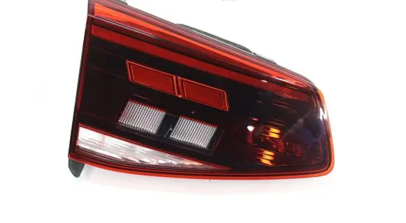 Volkswagen PASSAT B8 Rear/tail lights 3G9945093F