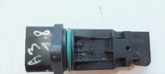 Audi A3 S3 8L Mass air flow meter A0041530628
