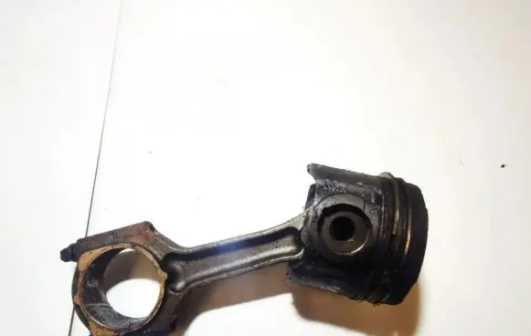 Opel Signum Piston with connecting rod 0107200