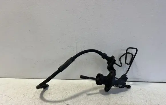 BMW X3 E83 Clutch slave cylinder 3101322