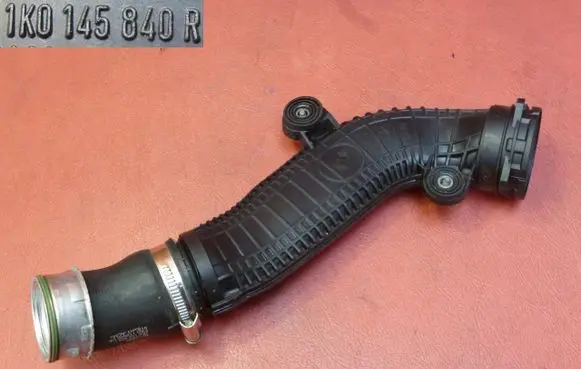 Audi A3 S3 8P Intercooler hose/pipe 1K0145840R