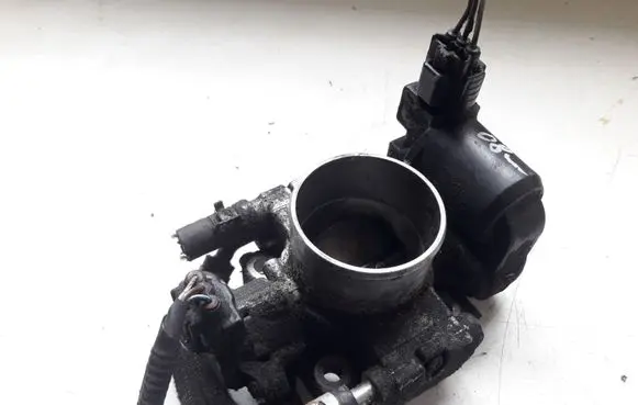 Toyota Avensis T250 Engine shut-off valve PA612GF33