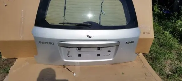 Suzuki SX4 Tailgate/trunk/boot lid 6543215