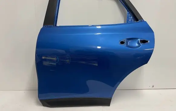 KIA Xceed Rear door