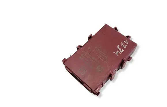 Toyota Corolla E210 E21 Gateway control module 8911102030