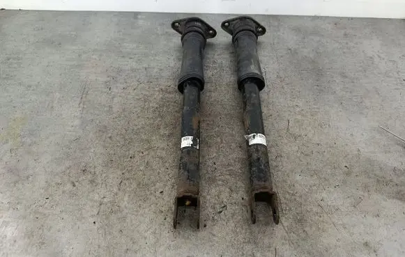 Hyundai i40 Rear shock absorber/damper 553113Z110