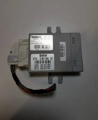 BMW 5 F10 F11 Air suspension control unit module (rear) 6857943 4461500710 004002000