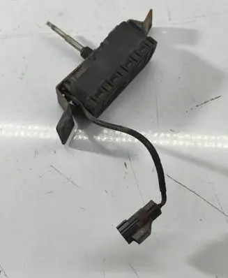 Volvo V70 Headlight wiper motor 0390206218 8620960