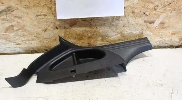 Volvo V40 Rear sill trim cover 31403180