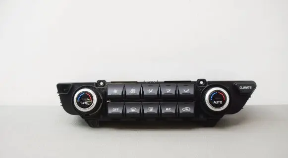 KIA Sportage Interior fan control switch 97250F1EB0FHV