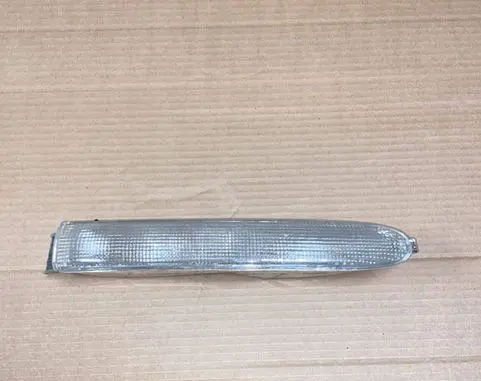 Chrysler Town u0026 Country III Front indicator light 08-333-1624r