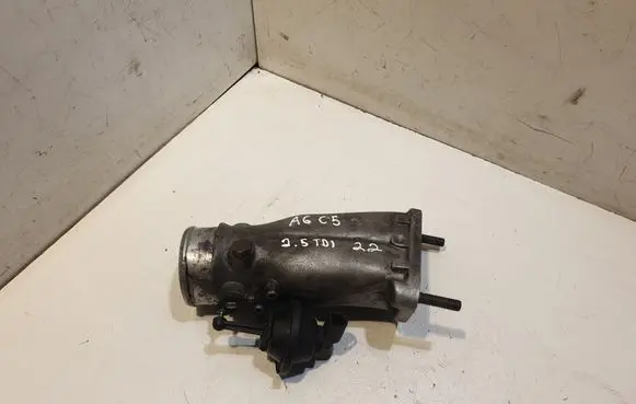 Audi A6 S6 C5 4B Throttle valve 4B0145950