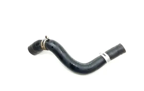 Lexus CT 200H Engine coolant pipe/hose