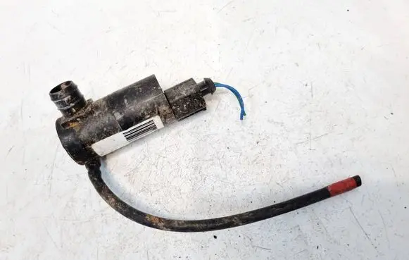 Toyota Yaris Windscreen/windshield washer pump